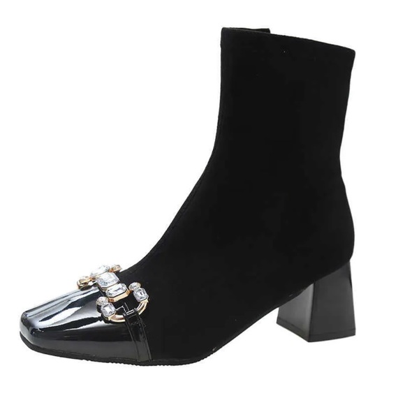 🆕 Vintage Patent Ankle Boots - Picture 6 of 15